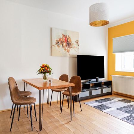 Ferienwohnungen Und Appartements Im Idyllischen Vierkanthof, Gruppenurlaube Fürstenfeld Εξωτερικό φωτογραφία